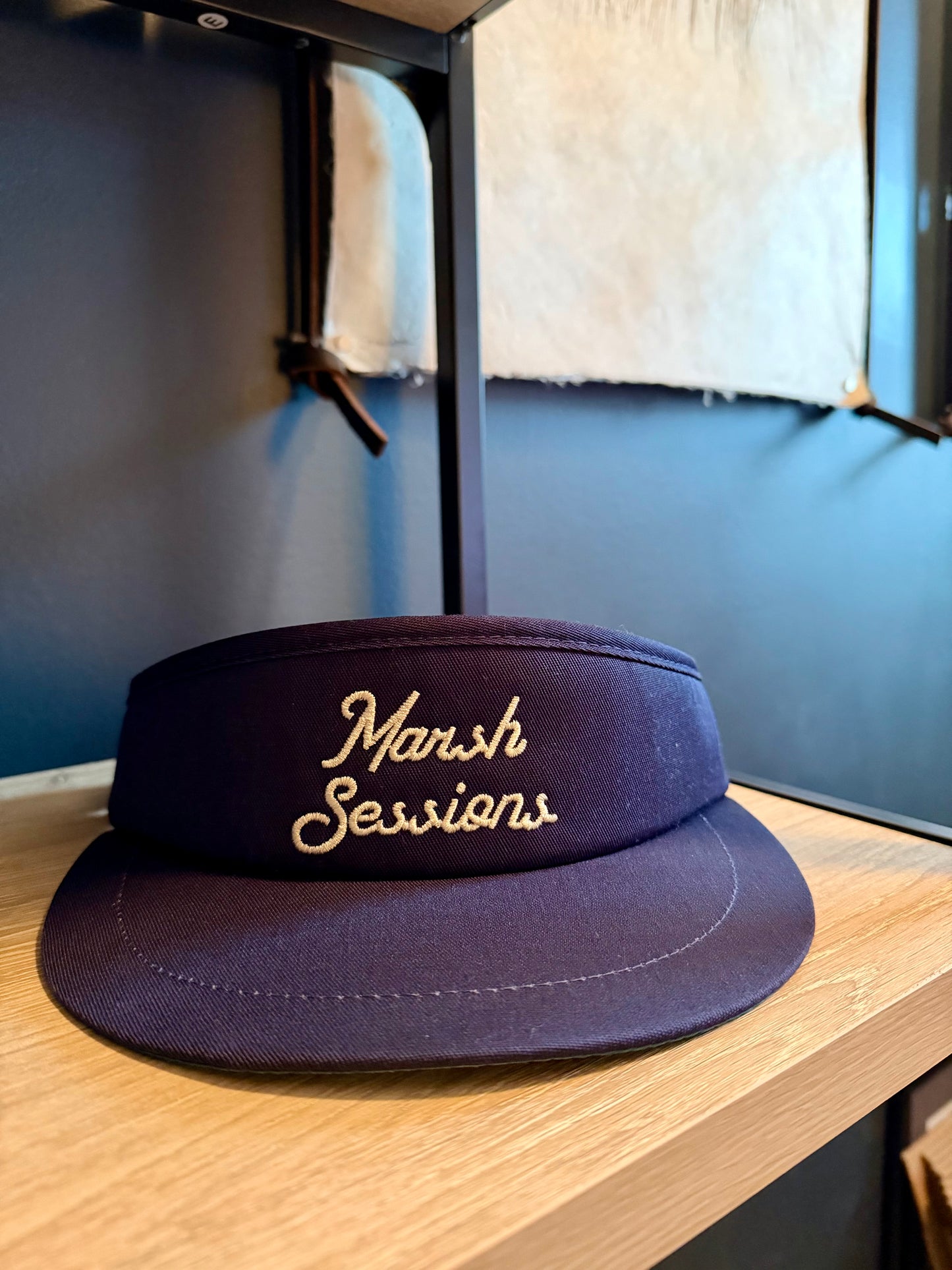 Logo Tour Visor Navy/Tan